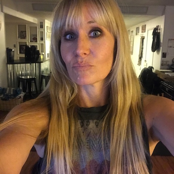 Meet your Posher, Kelley - Picture 8 of 10